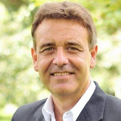 F. Leonel Maximino